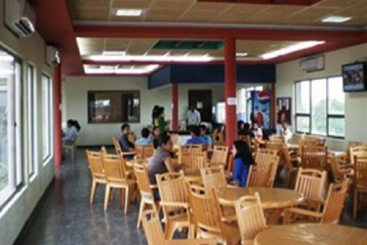 cafeteria